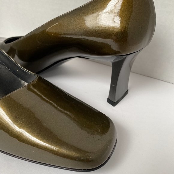 PREVATA METALLIC GREEN WOMENS HEELS IN SIZE 8B - Picture 4 of 10